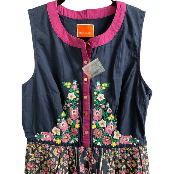 Modcloth Conversation Masterpiece A-line Dress Size Medium - Picture 9 of 11